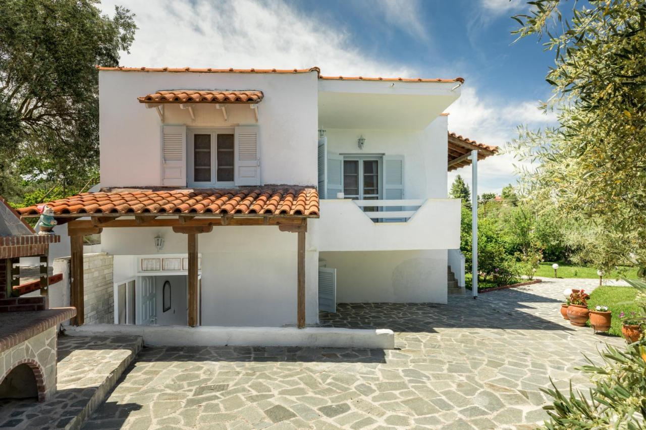 M&m Villa *